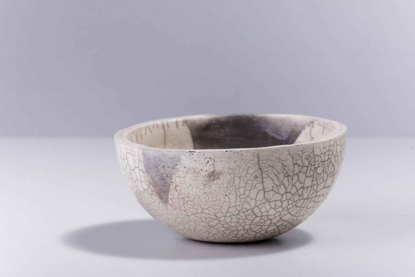 Japanese Minimalistic Fringe Chawan Bowl Raku Ceramics Crackle White